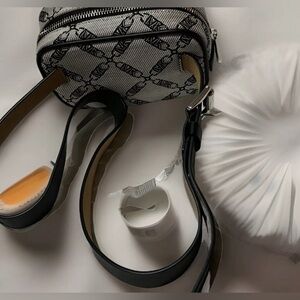 NWT MICHAEL KORS Logo Jacquard belt bag/fny pack blk/cream/silver•L/XL Retail$98